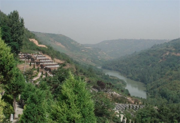 西安寿阳山墓园图片