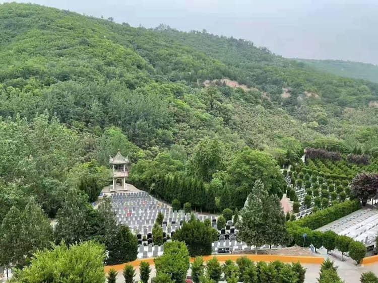 西安鲸鱼沟寿阳山图片
