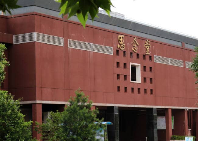 西安南郊骨灰寝园(雁塔区东仪路141号)