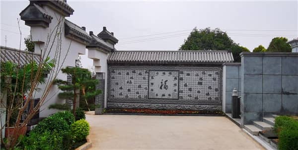 阎良汉皇树葬骨灰公墓在推行生态节地葬方面有哪些具体举措?