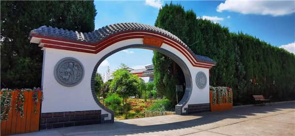 阎良汉皇树葬墓园如何提升绿化覆盖率和文化品位？