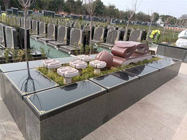 西安阎良汉皇树葬墓园的交通状况如何,从西安市区前往需要多长时间?