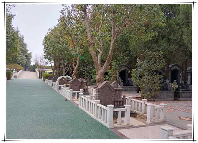 西安汉皇树葬墓园如何确保基础树葬服务的质量?