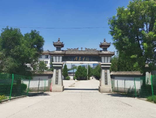 西安镐京骨灰公墓提供哪些安葬方式?家属可以享受哪些服务?