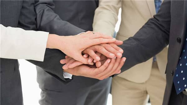 西安寿阳山墓园在提升设施养护服务质量方面采取了哪些具体措施?