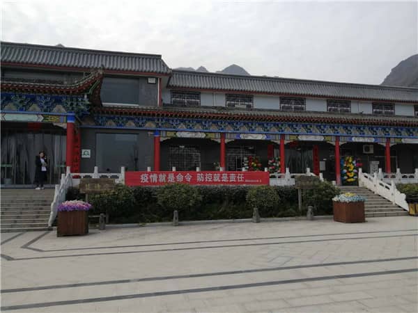 选择西安九龙山公墓的生态葬,对家庭有哪些意义?