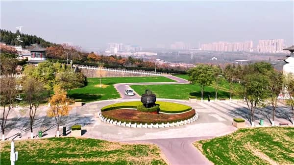 西安霸陵墓园地址查询,便宜的墓地