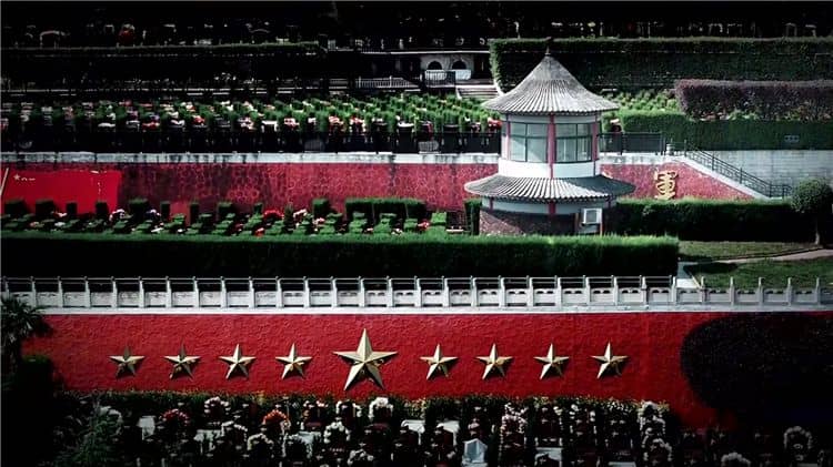 西安东郊正规霸陵墓园费用
