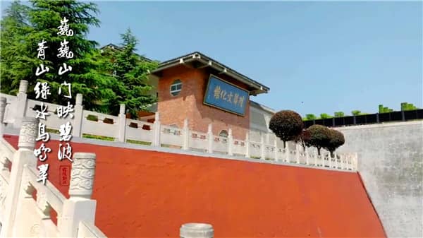 西安霸陵墓园感恩园实景展示与功能解析