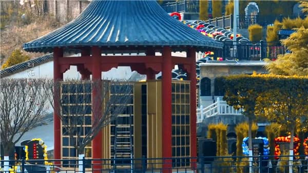 西安霸陵墓园老区,祭奠先人