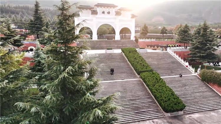 西安霸陵墓园地理位置导航-自驾与公交路线全解析