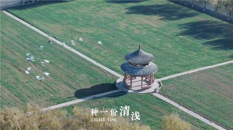 自驾前往西安霸陵墓园祭扫的路线有哪些，祭扫完毕后如何快速离开？