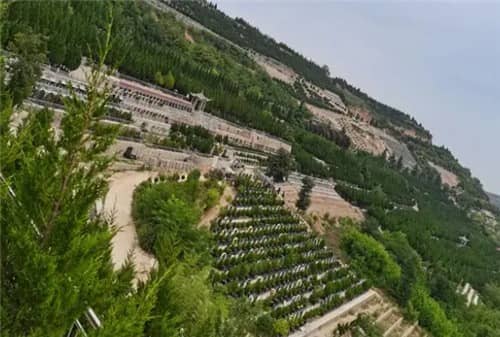 西安有几个高桥墓园