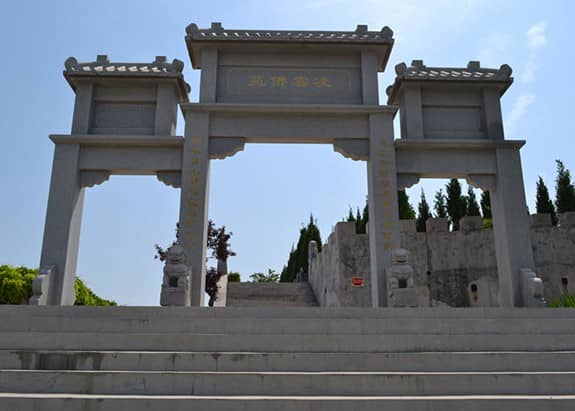 在高桥墓园买块立碑墓地要多少钱