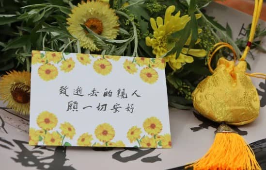 西安市蓝田县目前有哪些合法正规的陵园？这些陵园的特点是什么？